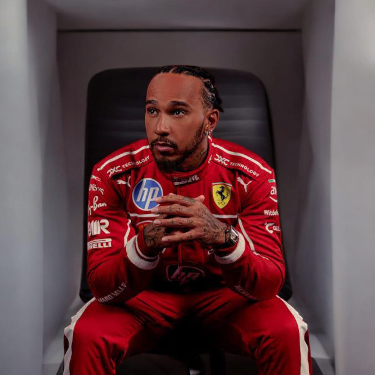 2025 Lewis Hamilton Ferrari F1 Racing Suit Replica